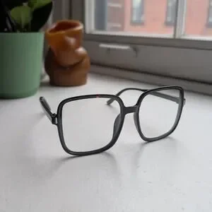Free People | Accessories | Retro Black Square Sunglasses 7s  display picture 3